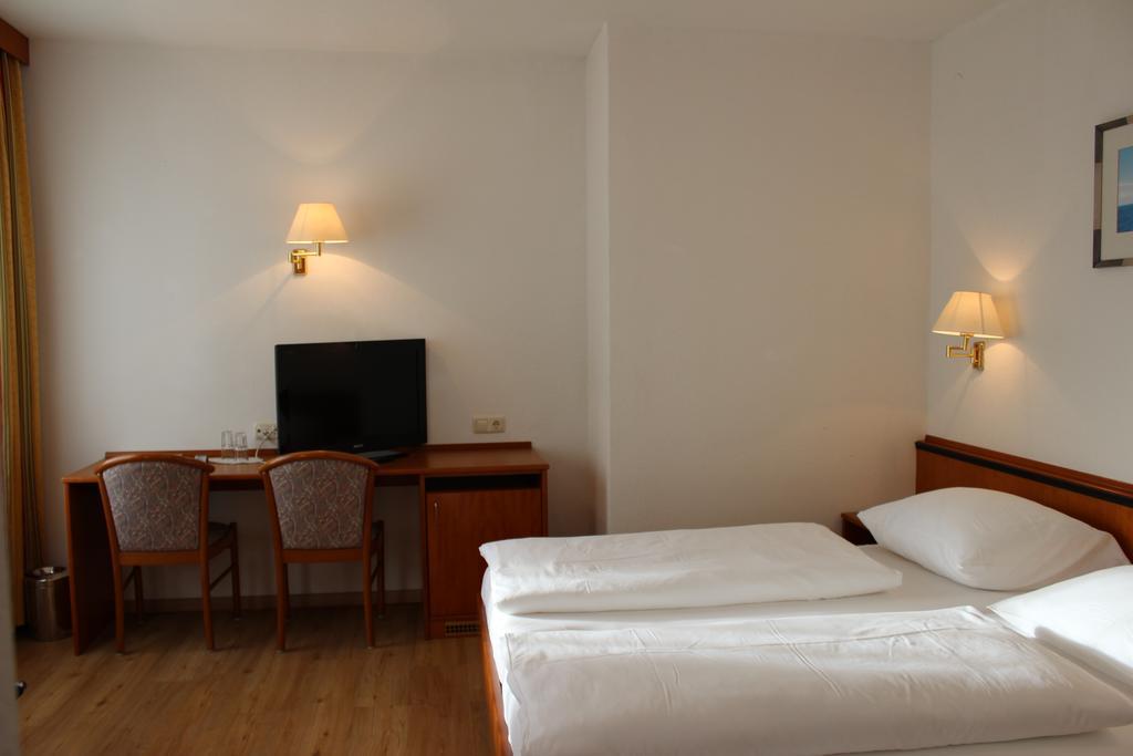Hotel-restaurant Faustschlössl Hotel Feldkirchen an der Donau
